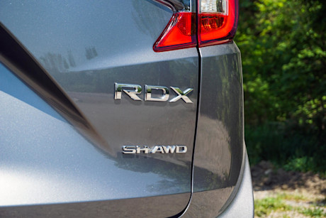 Editorial 2023 acura rdx platinum elite a spec td 230712 08 di
