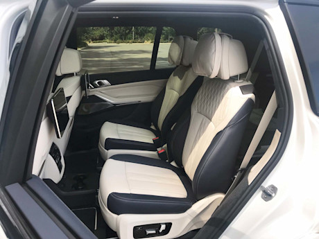 Editorial 2019 bmw x7 xdrive50i 18 gw