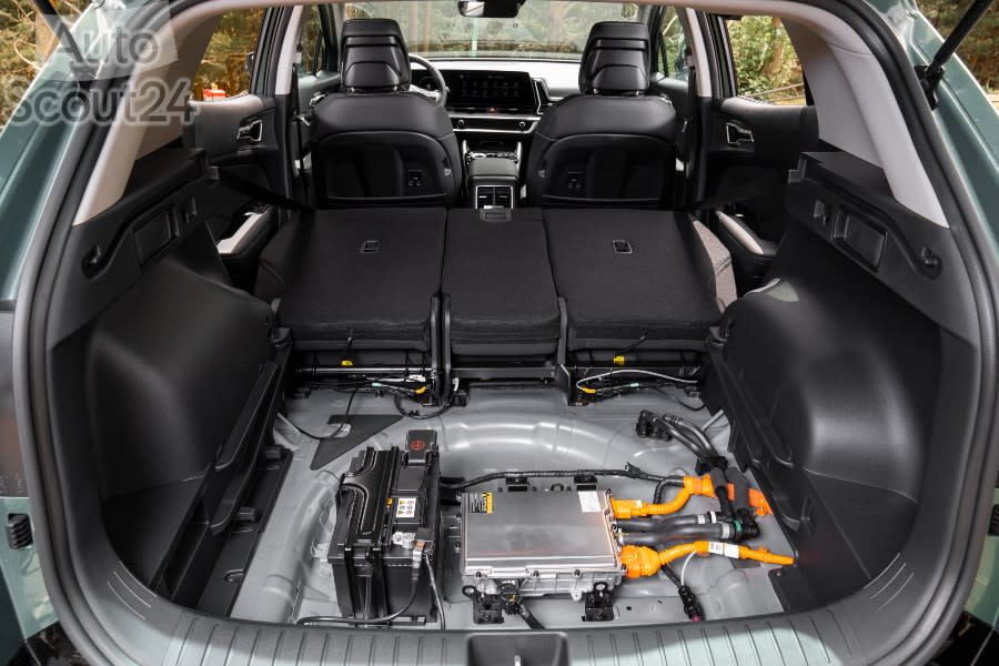 KIA SPORTAJE PHEV_053(1).jpg