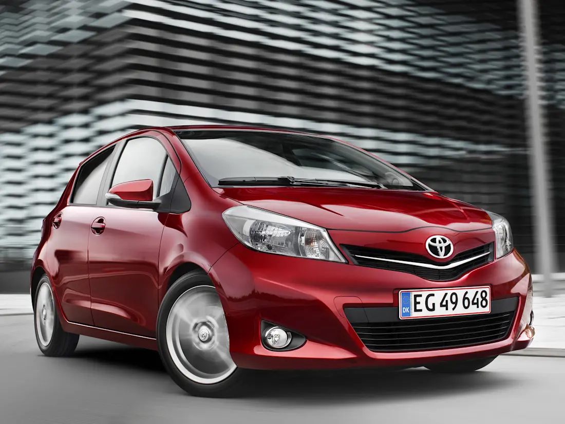 toyota yaris 5-door 983
