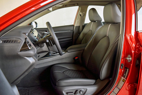 Editorial 2020 toyota camry xse awd 10 sha