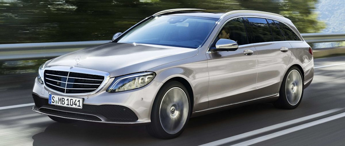 Mercedes-Benz-C 220 zijkant