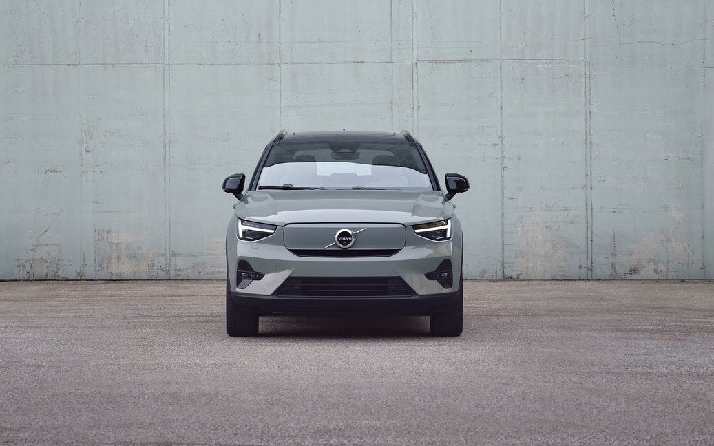 Volvo-XC40 Recharge-2023 Frontansicht