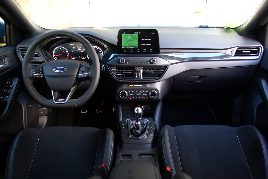 ford-focus-st-17.JPG