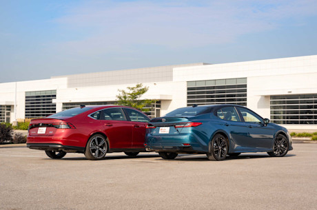Editorial 2025 toyota camry vs honda accord comp jw 240918 20