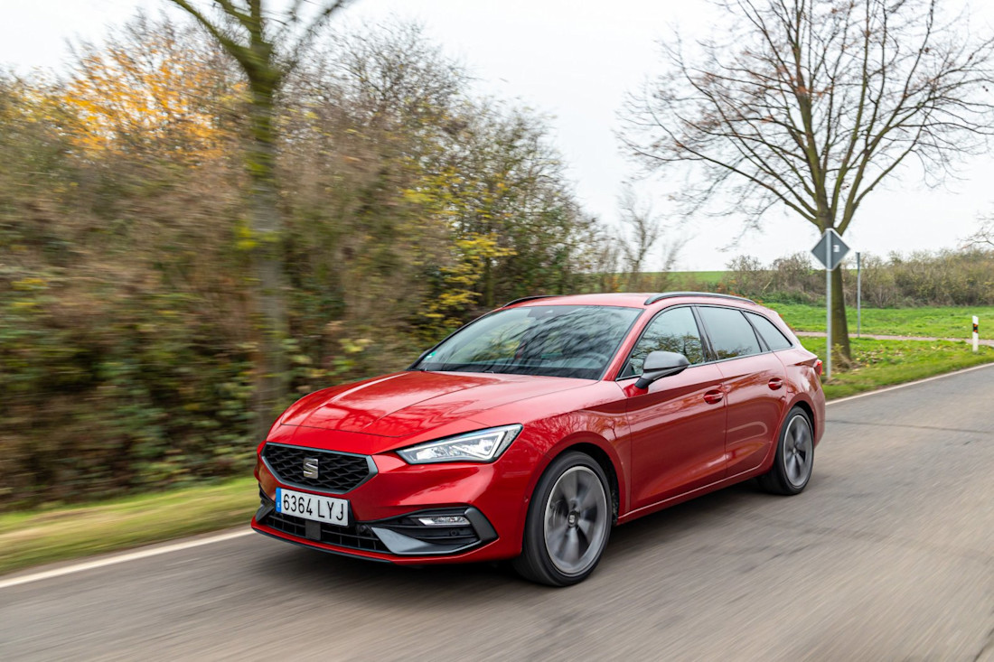 skoda-octavia-seat-leon-2023-3.jpg