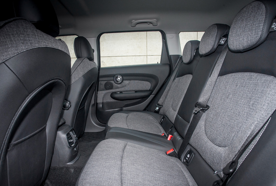 mini-one-d-clubman-seats