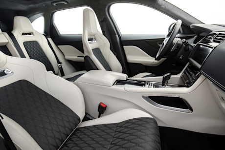 Editorial 2020 jaguar f pace svr 03 jaguar