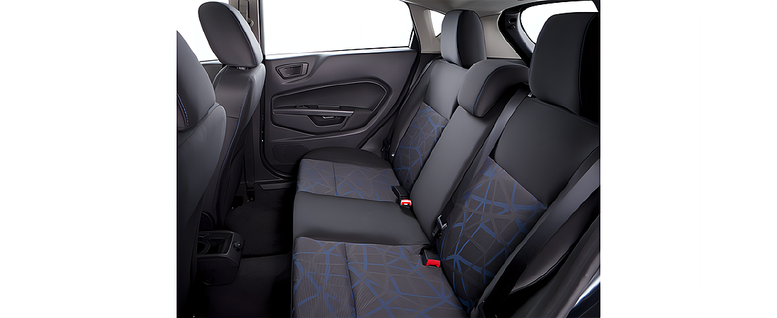 Ford Fiesta 2013 31
