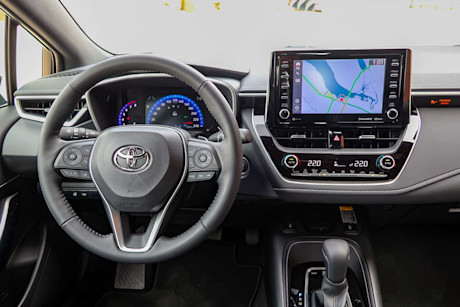 Editorial 2020 toyota corolla hatchback cvt xse 19 jm