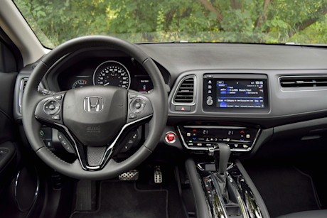 Editorial 2020 honda hr v touring 12 sha