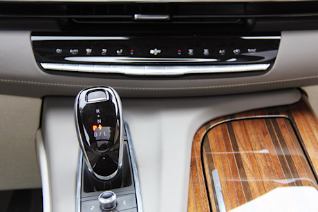 Editorial 2021 cadillac escalade esv premium luxury platinum 23 dw