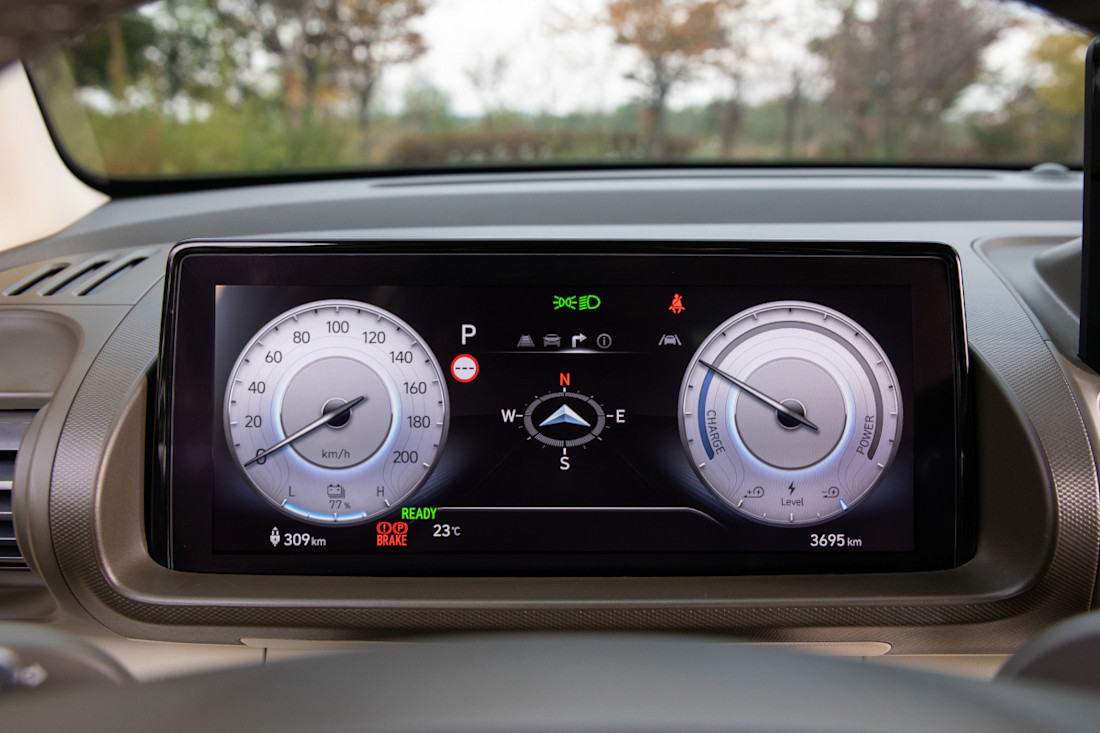 hyundai-inster-2025-interior (6).jpg