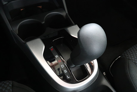 Editorial honda fit lx cvt 2019 28