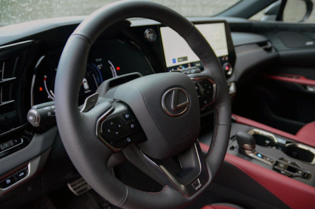 Lexus RX 500h 2024 : essai routier Image