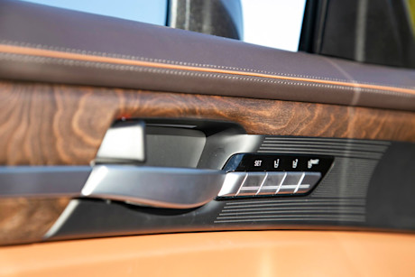 Editorial 2021 genesis g90 50 prestige awd 18 jw