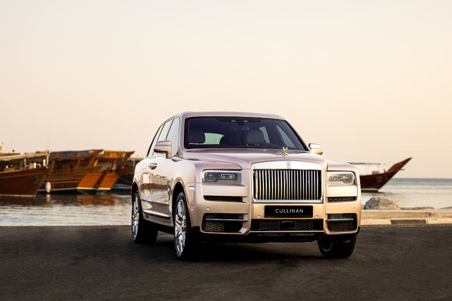 rolls-royce-cillinan-the-pearl (10).jpg