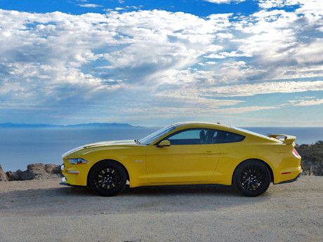 Editorial 2018 ford mustang gt 22 jb