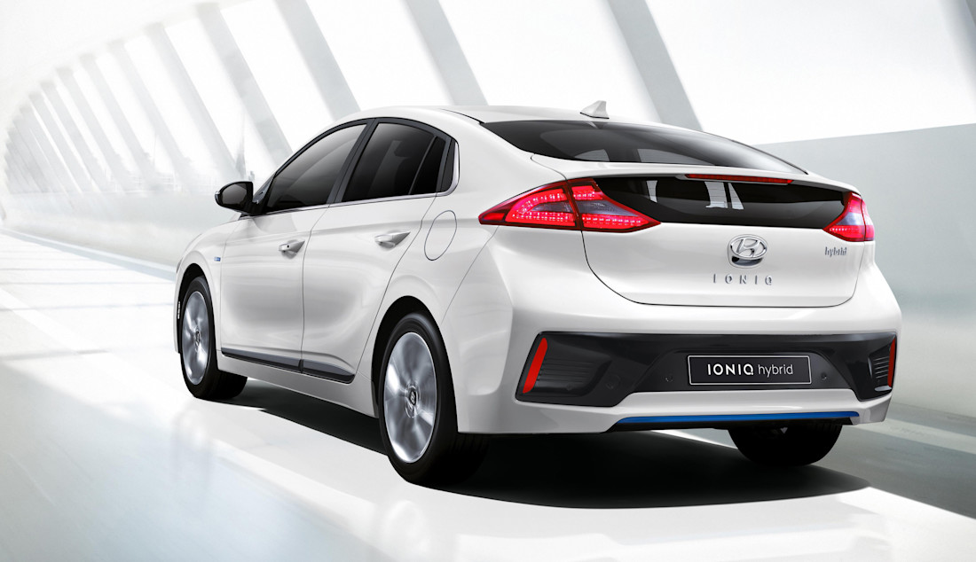 IONIQ-A-Leap-Forward-for-Hybrid-Vehicles-_3_