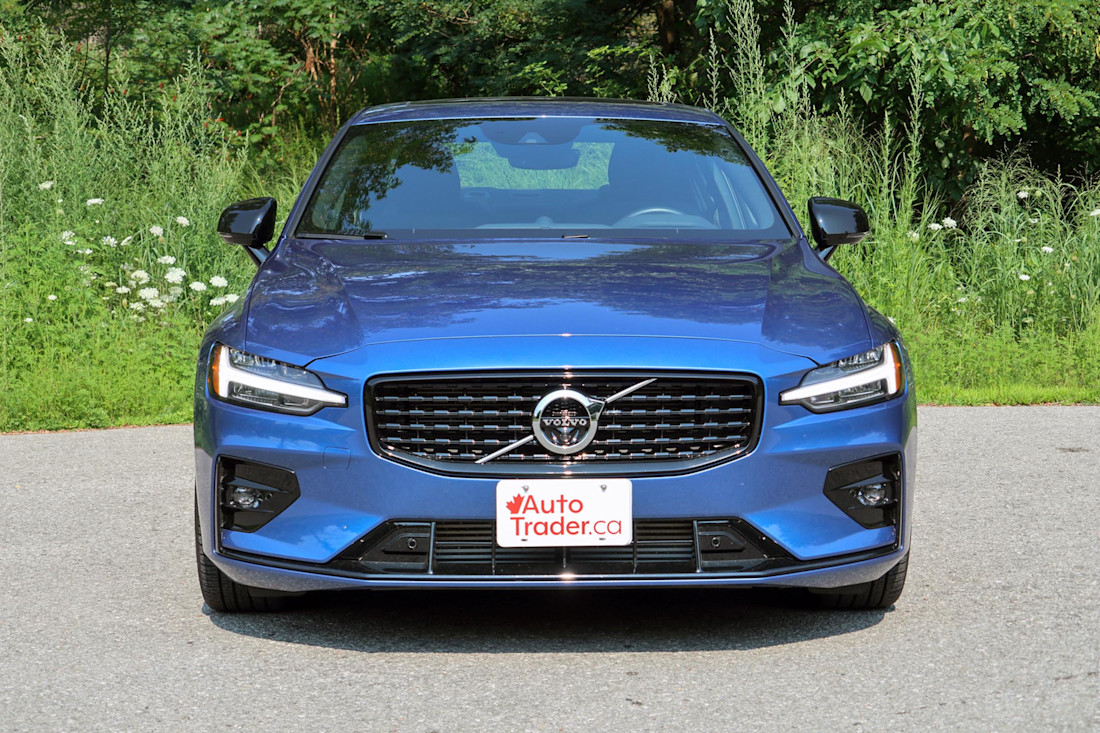 Editorial 2021 volvo v60 t5 awd r design 01 jm