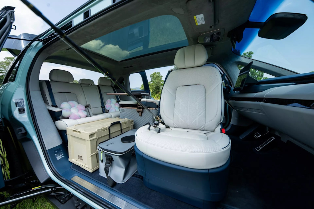 Zeekr-Mix-2025 (3).jpg