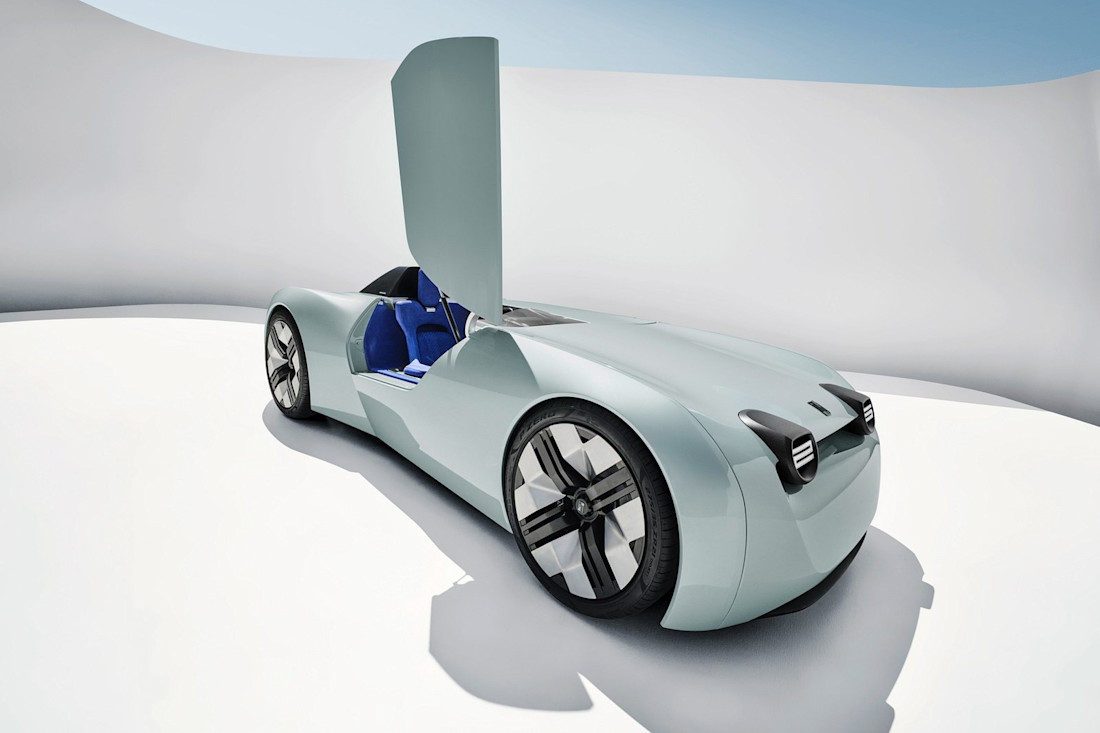 Makkina-Triumph-TR25-prototipo-2023 (7).jpg