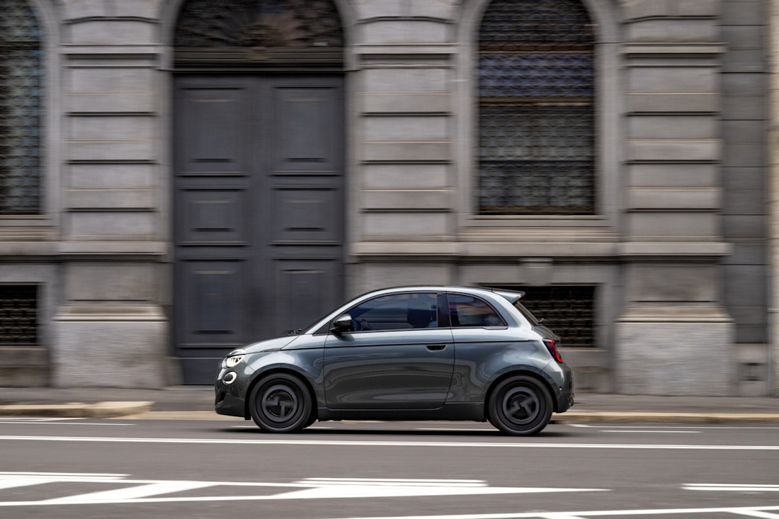 bij-fiat-moet-je-4000-euro-bijbetalen-voor-de-lelijkste-velgen-ooit-2025-04.jpg