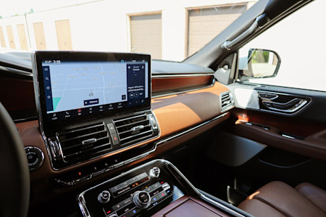 Editorial 2022 lincoln navigator reserve 24 jm
