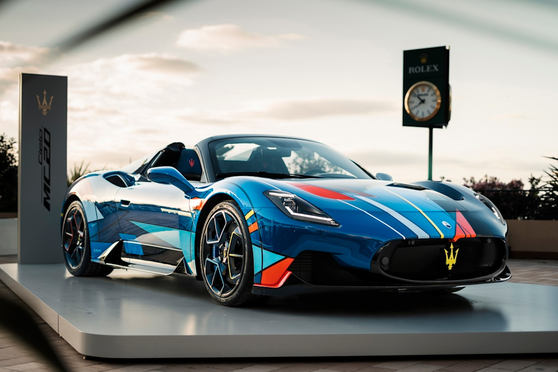 Maserati MC20 Cielo Opera D-arte (2).jpg