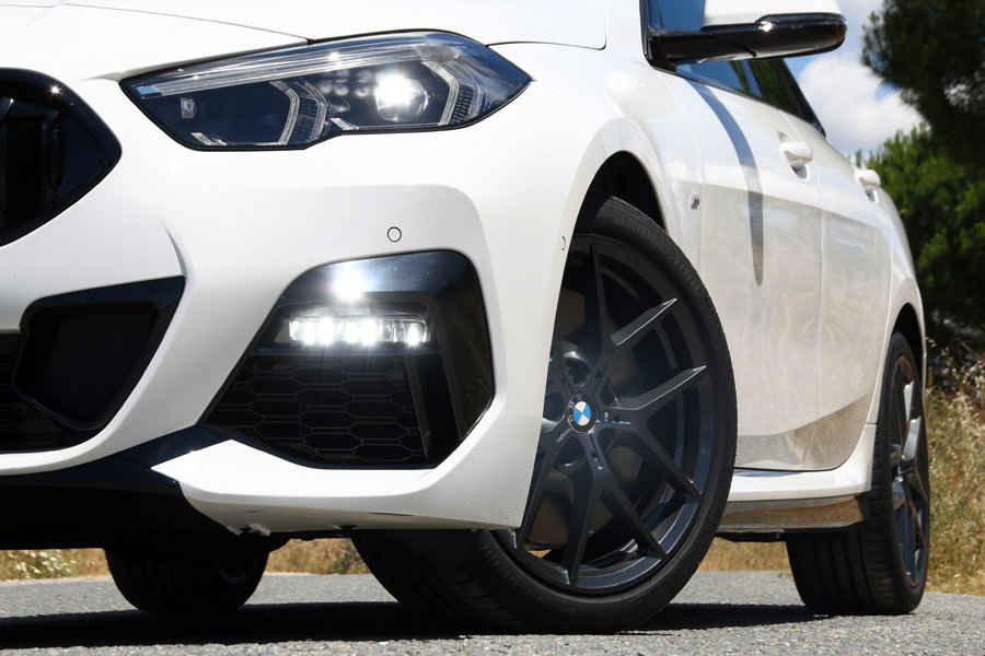 BMW 218i gran coupe (10).JPG