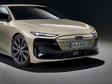 Editorial 2025 audi a6 e tron sportback audi preview 240717 pb 14