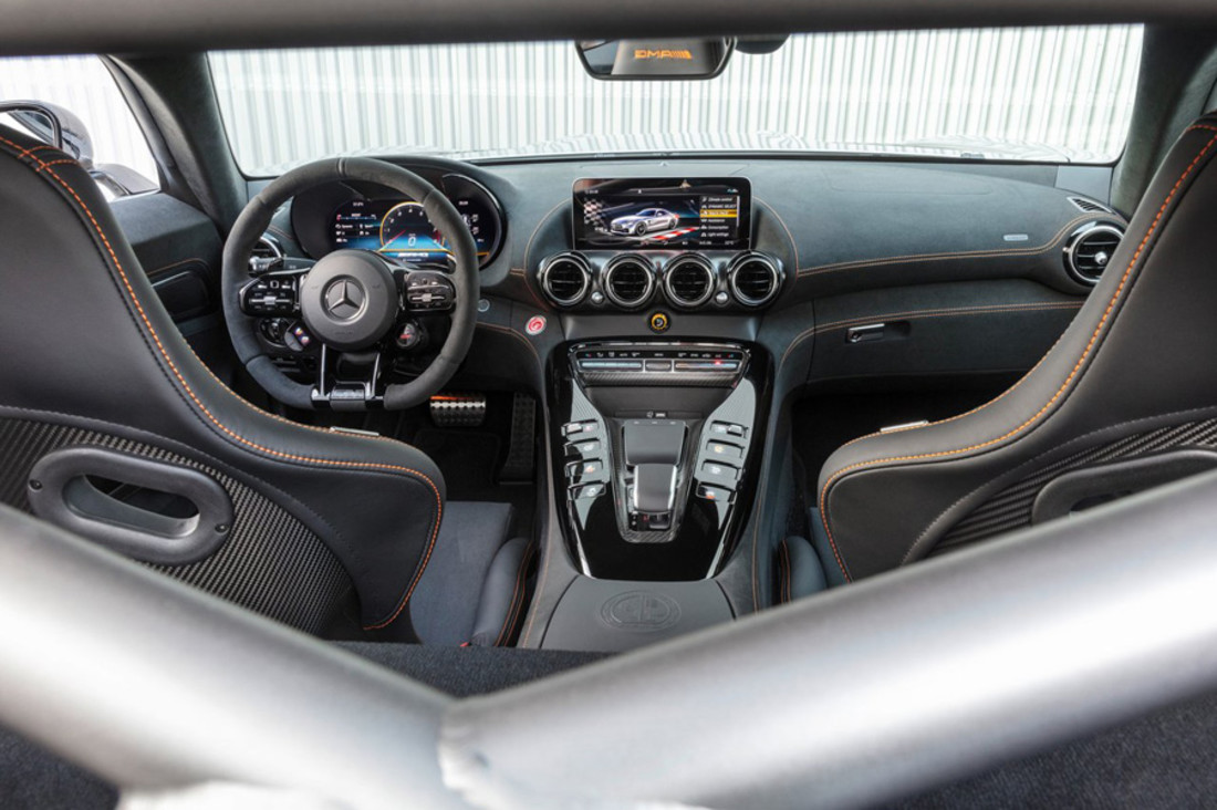 Mercedes-Benz-AMG_GT_Black_Series-2021-1280-37.jpg