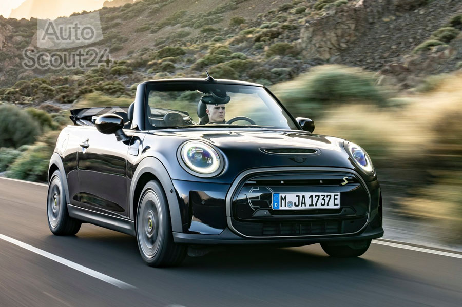 Mini-Cooper_SE_Convertible-2023-1600-1d.jpg