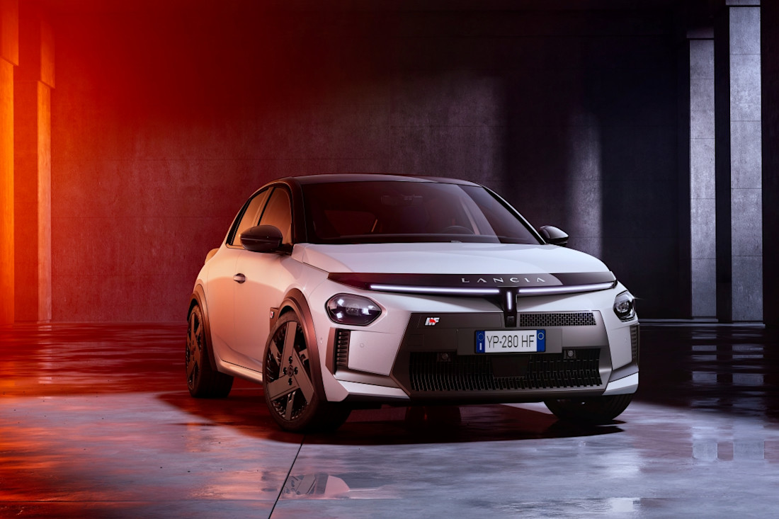 lancia-ypsilon-hf-2026 (1).jpg