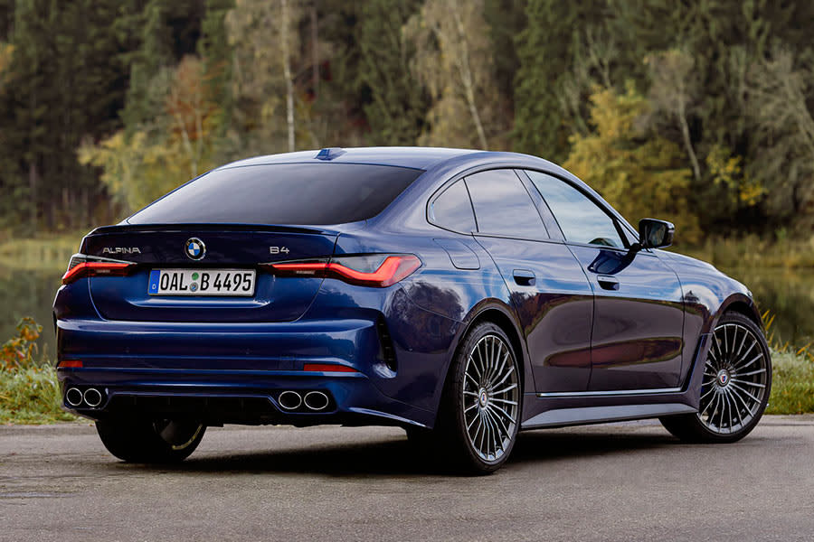 2023-Alpina-B4-33.jpg