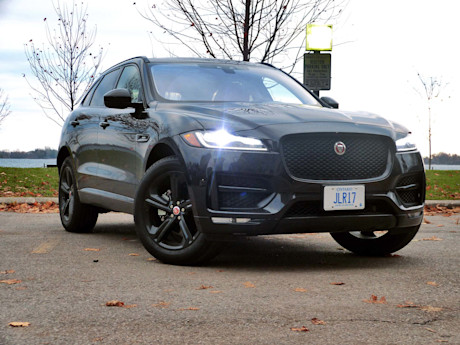 Editorial 2018 jaguar f pace 20d r sport 05 jb