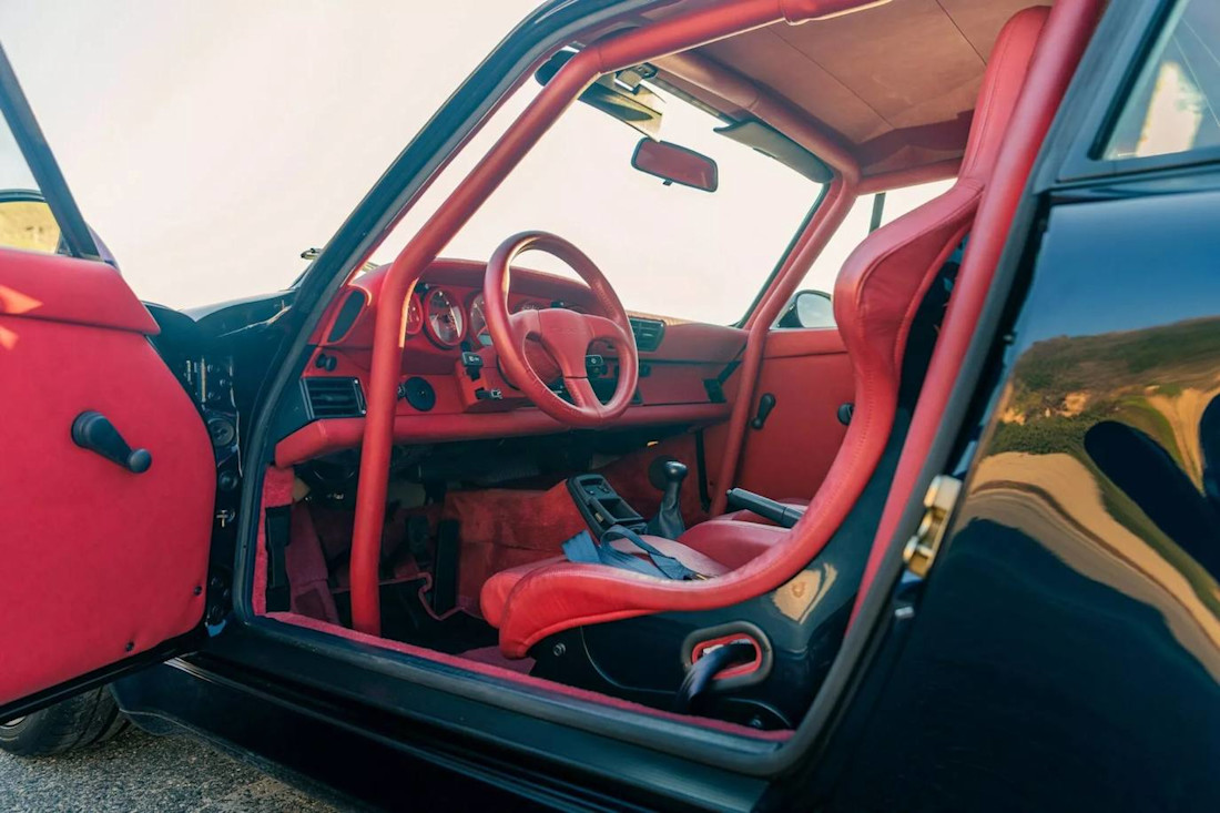 Porsche-911-Turbo-S-Lightweight-1993 (3).jpg