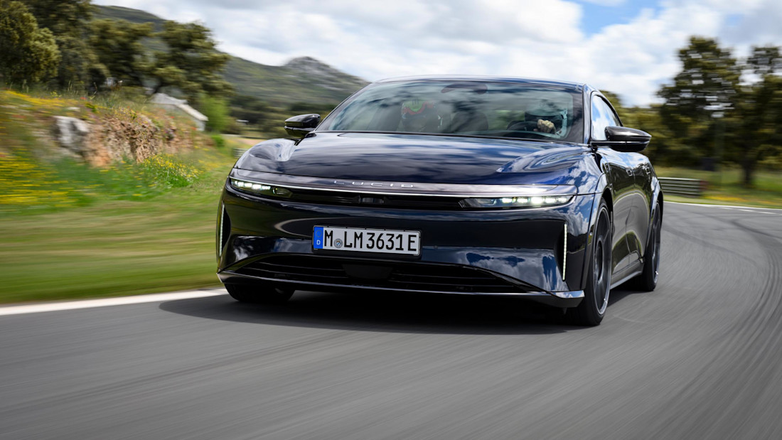 Lucid Air Sapphire Dynamic 3 1