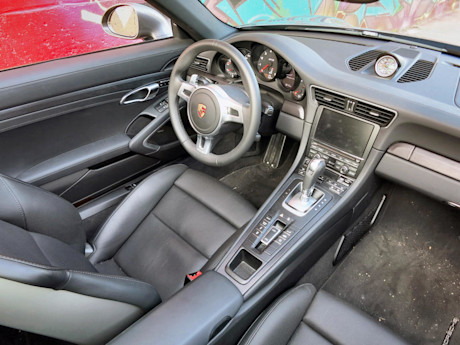 Editorial 2015 porsche 911 targa 4 gts bh 24