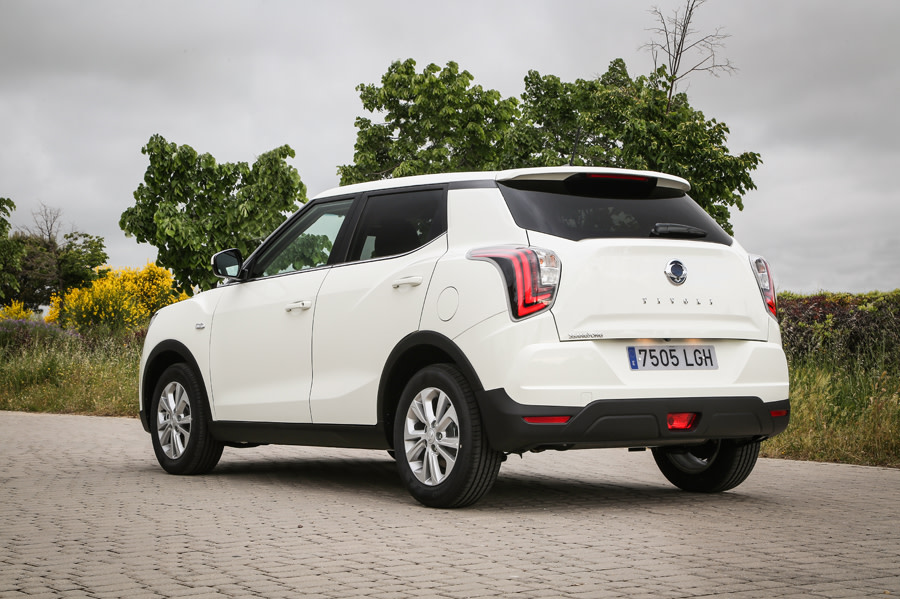 Nuevo Tivoli 1.2 Turbo - placa española (4).JPG