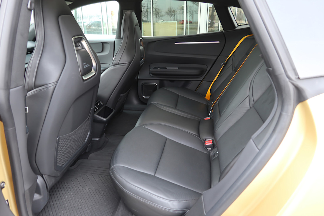 2026 Polestar 4 - TD - JM - 260430 - 9.jpg