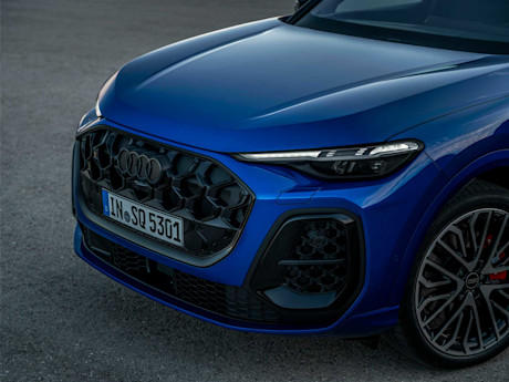 Editorial 2025 audi sq5 edit 7