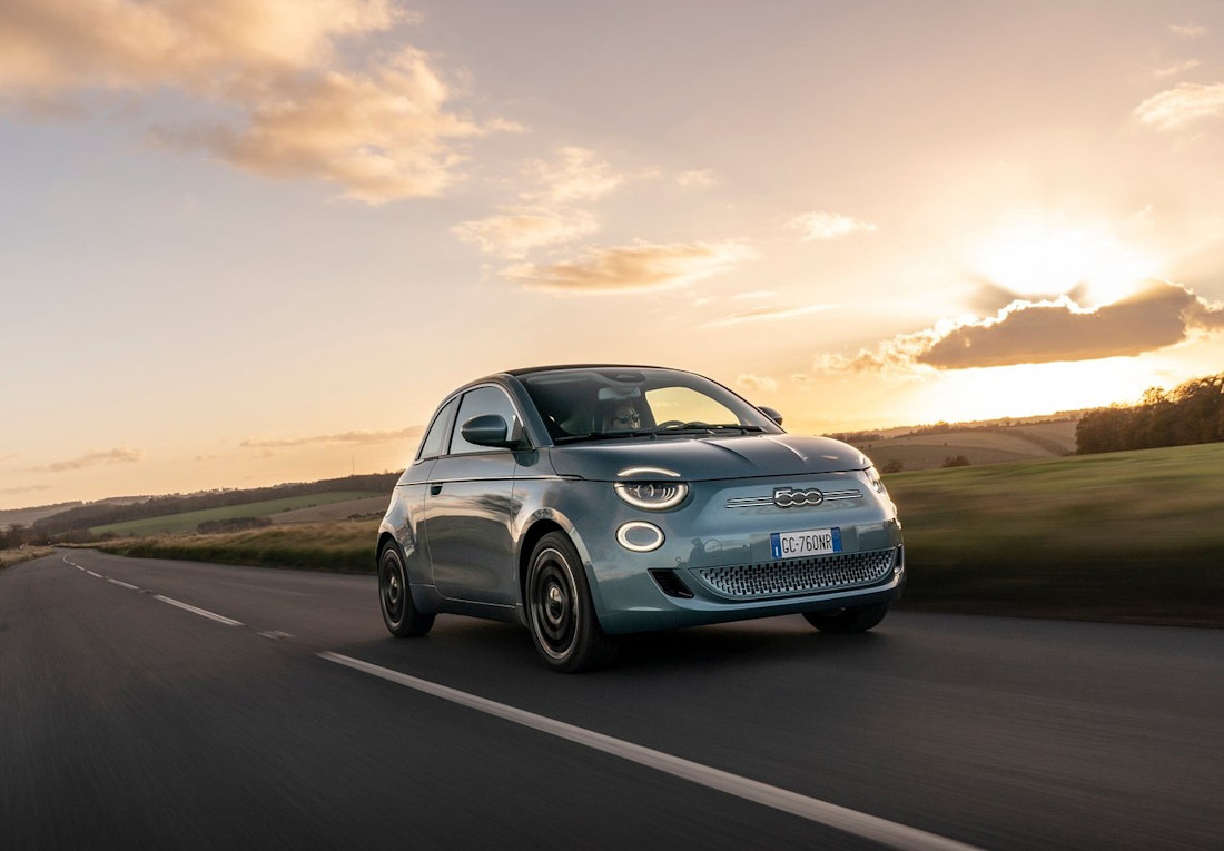 Fiat-500 Cabrio-2021
