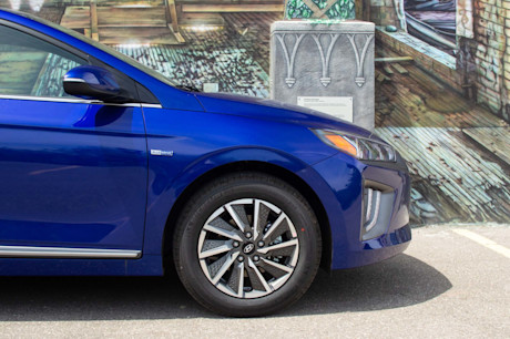 Editorial 2020 hyundai ioniq electric ultimate 12 sm