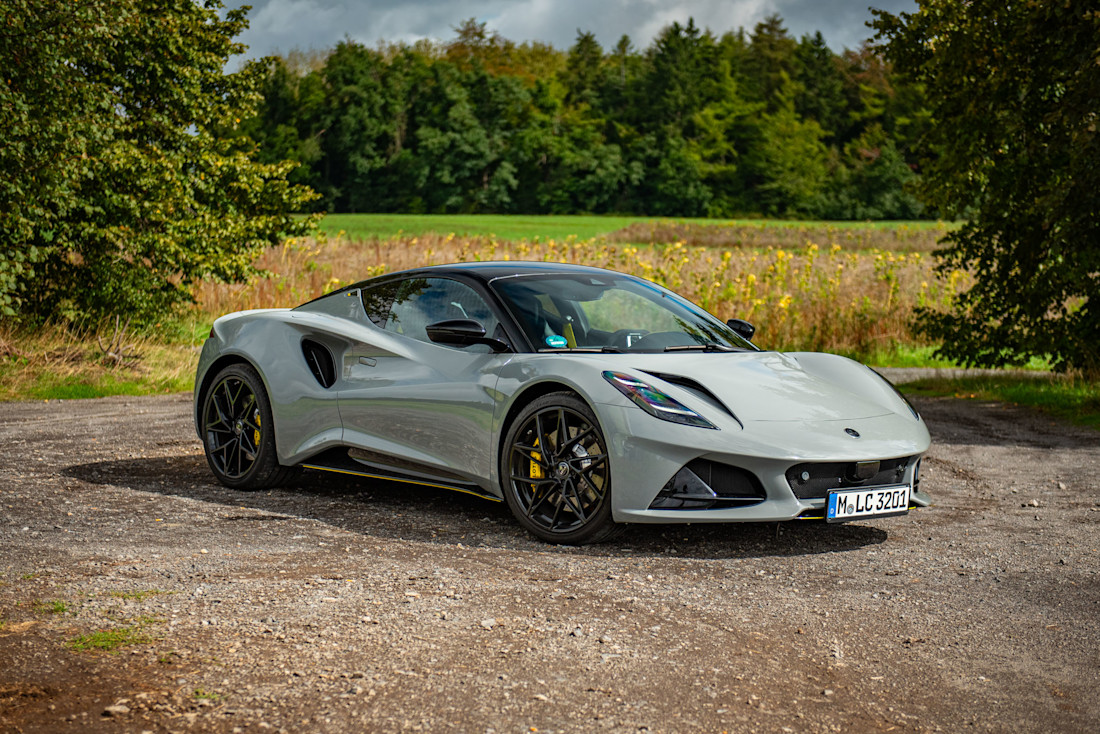 lotus-emira-v6-2026-titelbild