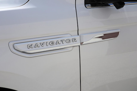 Editorial 2022 lincoln navigator reserve 12 jm