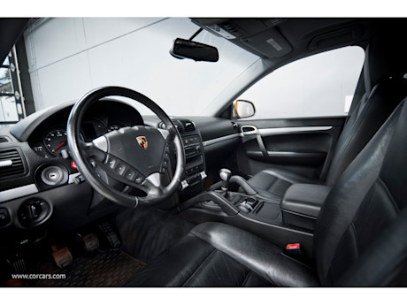 Editorial 2005 porsche cayenne safari fotw cd 250515 12