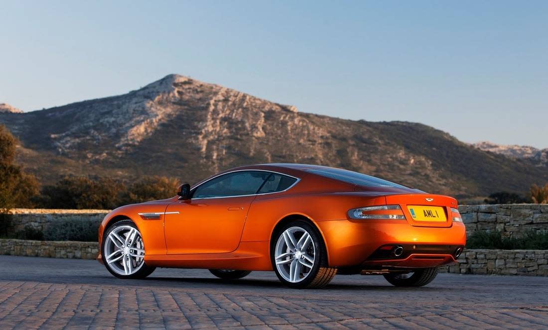 5s1QxWvmjgTA7CGhdvN4Uu-2f0dde033ead71adbd440d43e81f2482-Aston_Martin-Virage-2012-1280-0e-2-1100