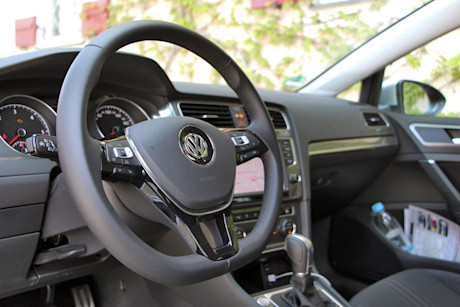 Editorial 2016 volkswagen golf alltrack jy 35