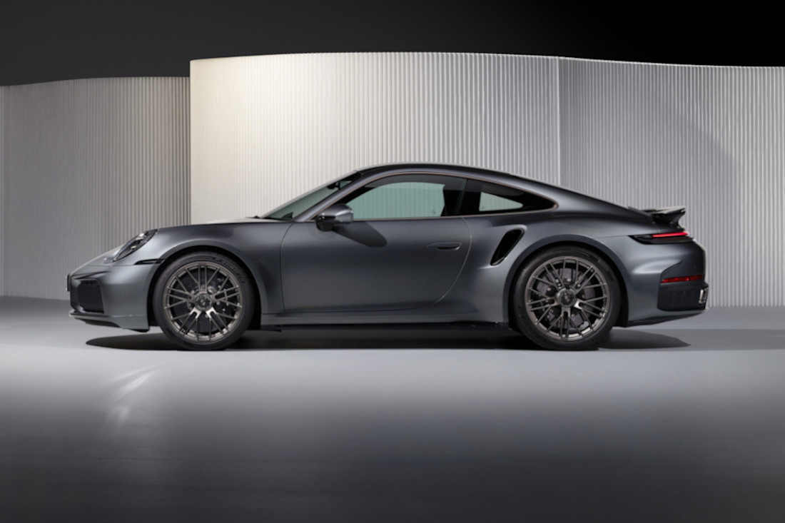 911_TurboS_lateralizda.jpg